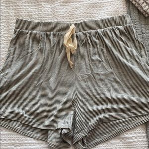NOWT gray and white striped flowy shorts